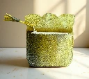 H003b Porte-monnaie cuir de saumon jaune.webp