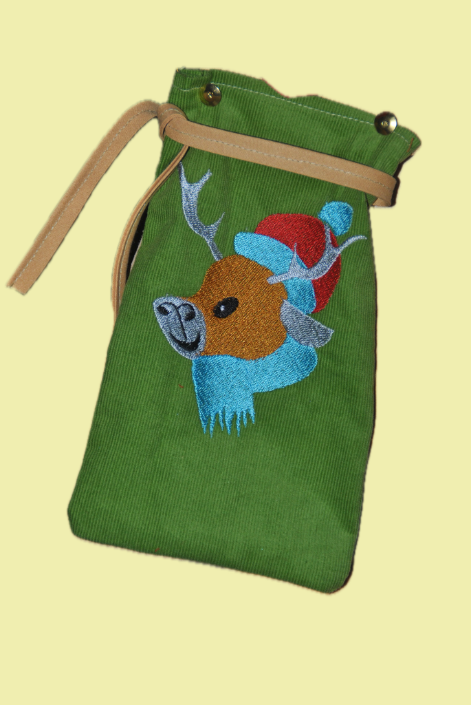 Petit sac brodé renne 