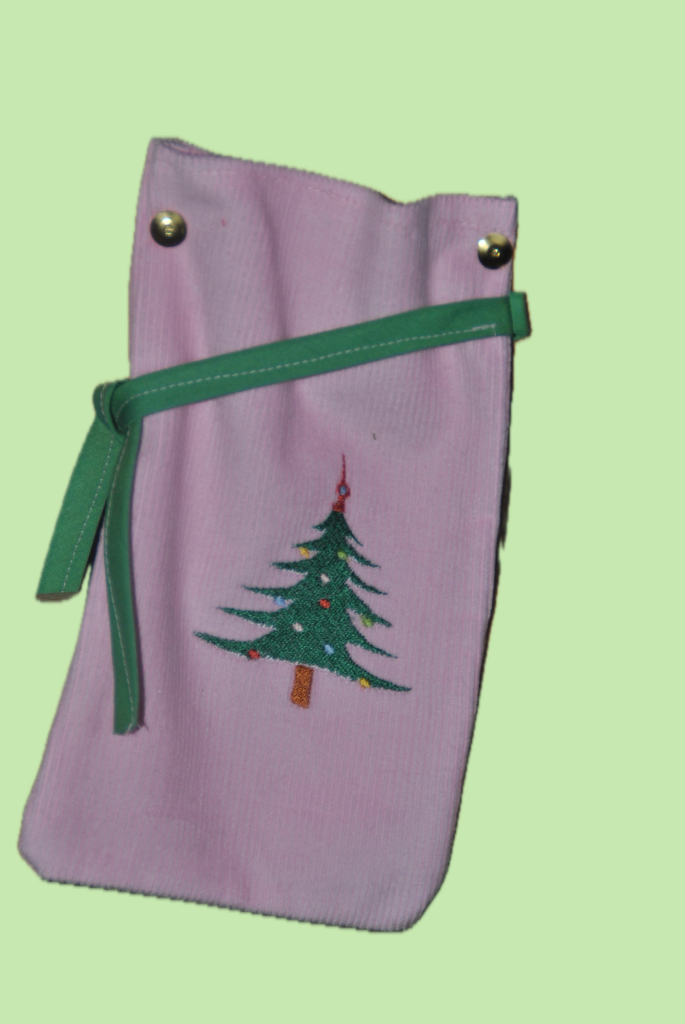 Petit sac brodé sapin