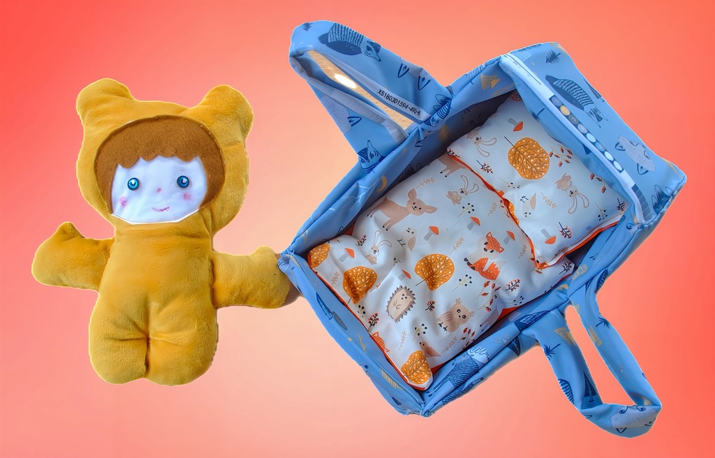 [D088] Bébé avec son landau